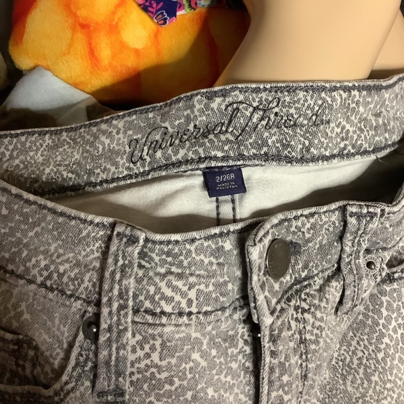 Universal Thread High-Rise Skinny Jeans Size 16 Light Gray 561896 NWT Snakeskin - Picture 5 of 5